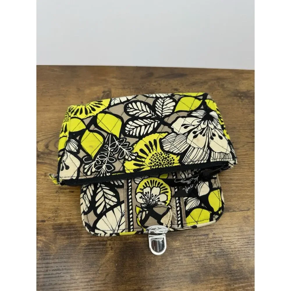 Vera Bradley Citron Ultimate Wristlet Clutch Wallet Yellow Black Discontinued